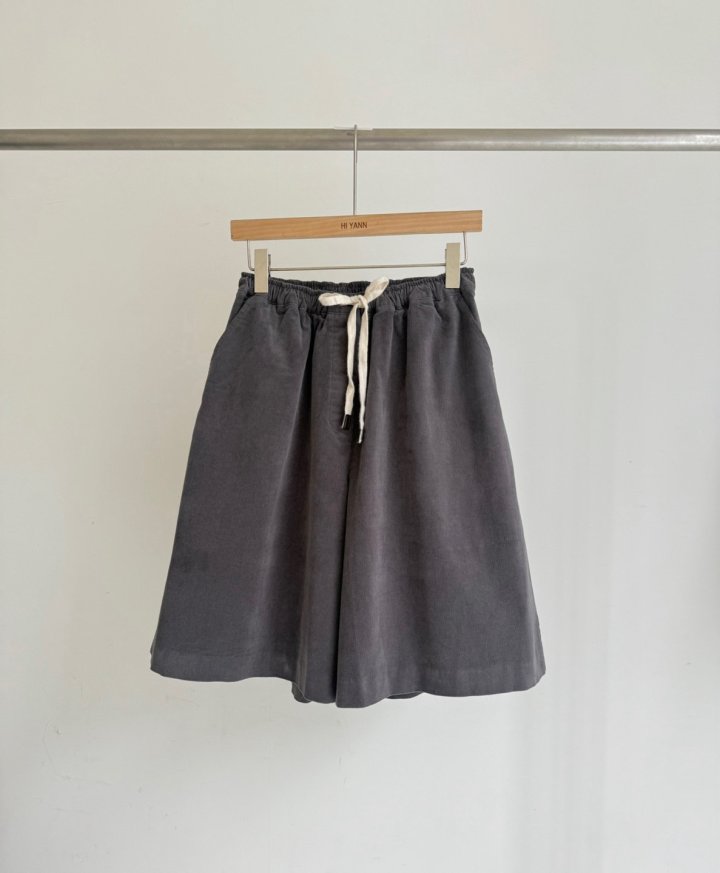 Hiyann - Korean Women Fashion - #thelittlethings - Bermuda Corduroy Pants - 7