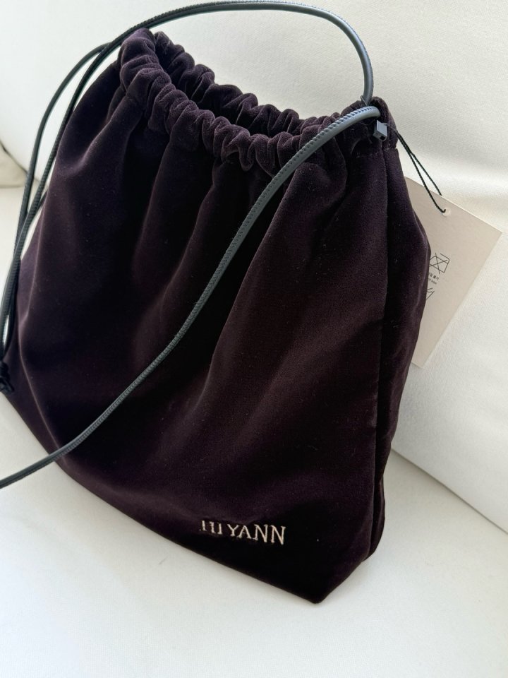 Hiyann - Korean Women Fashion - #vintagekidsstyle - Velvet Bag - 6