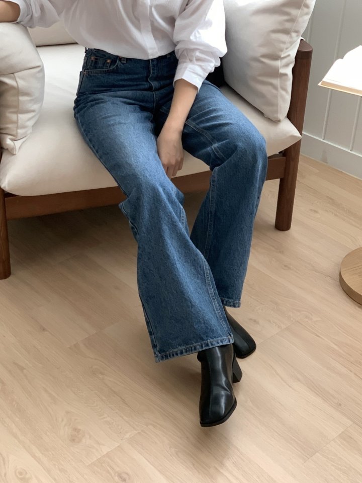 I'm here - Korean Women Fashion - #momslook - Brushed Bootcut Denim Pants - 12