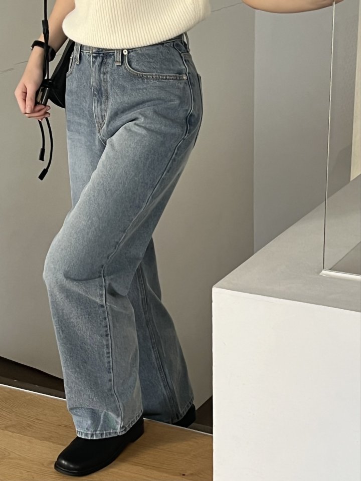 I'm here - Korean Women Fashion - #momslook - Straight Denim Long Pants - 12