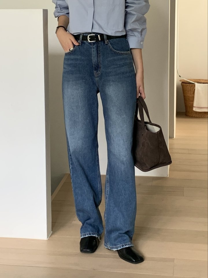 I'm here - Korean Women Fashion - #momslook - Raw Hem Vintage Cat Straight Denim Pants - 2
