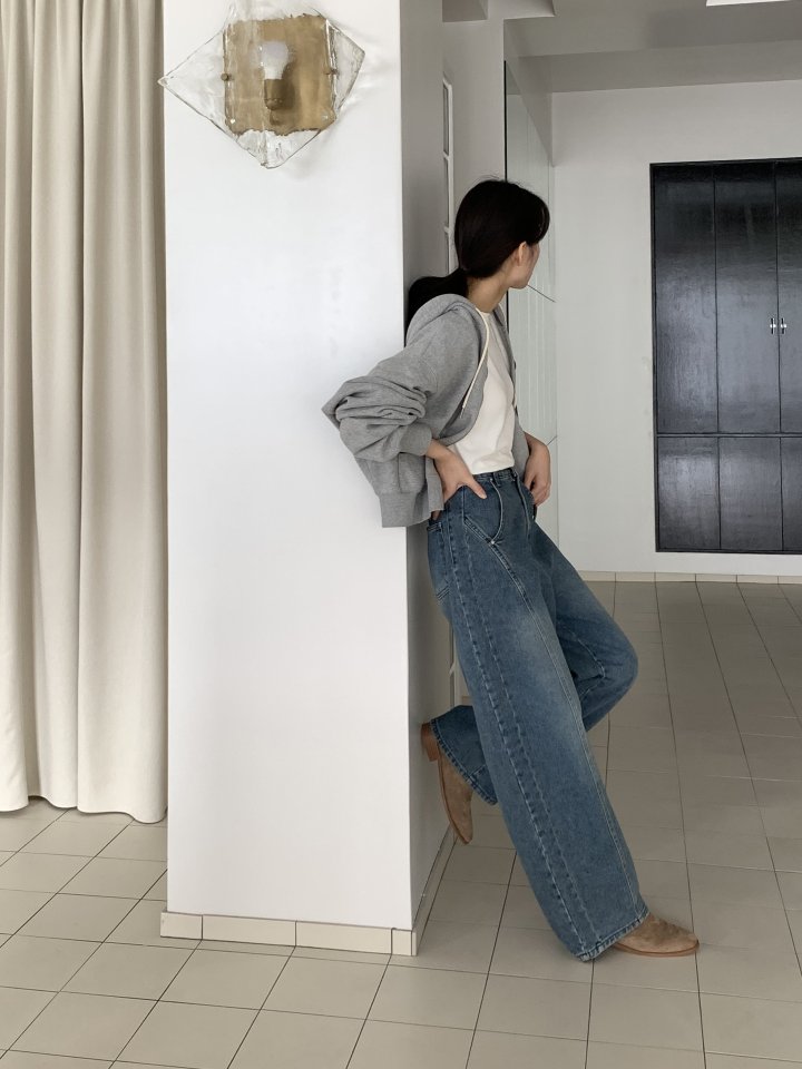 I'm here - Korean Women Fashion - #momslook - Round Denim Pants - 5