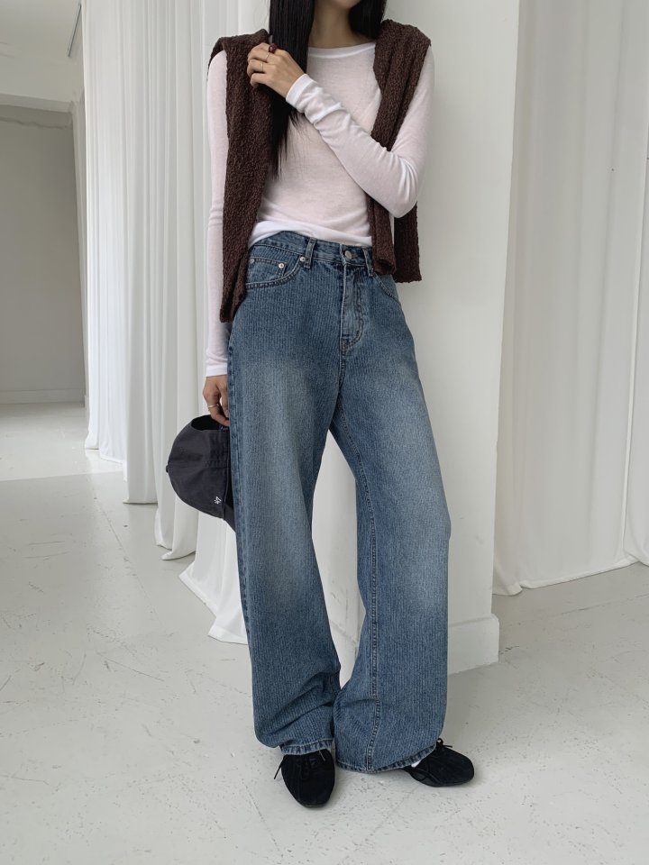 I'm here - Korean Women Fashion - #momslook - Ribbed Stripe Wide Denim Pants - 2
