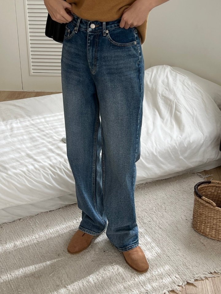 I'm here - Korean Women Fashion - #momslook - All Brush Straight Denim Pants - 3