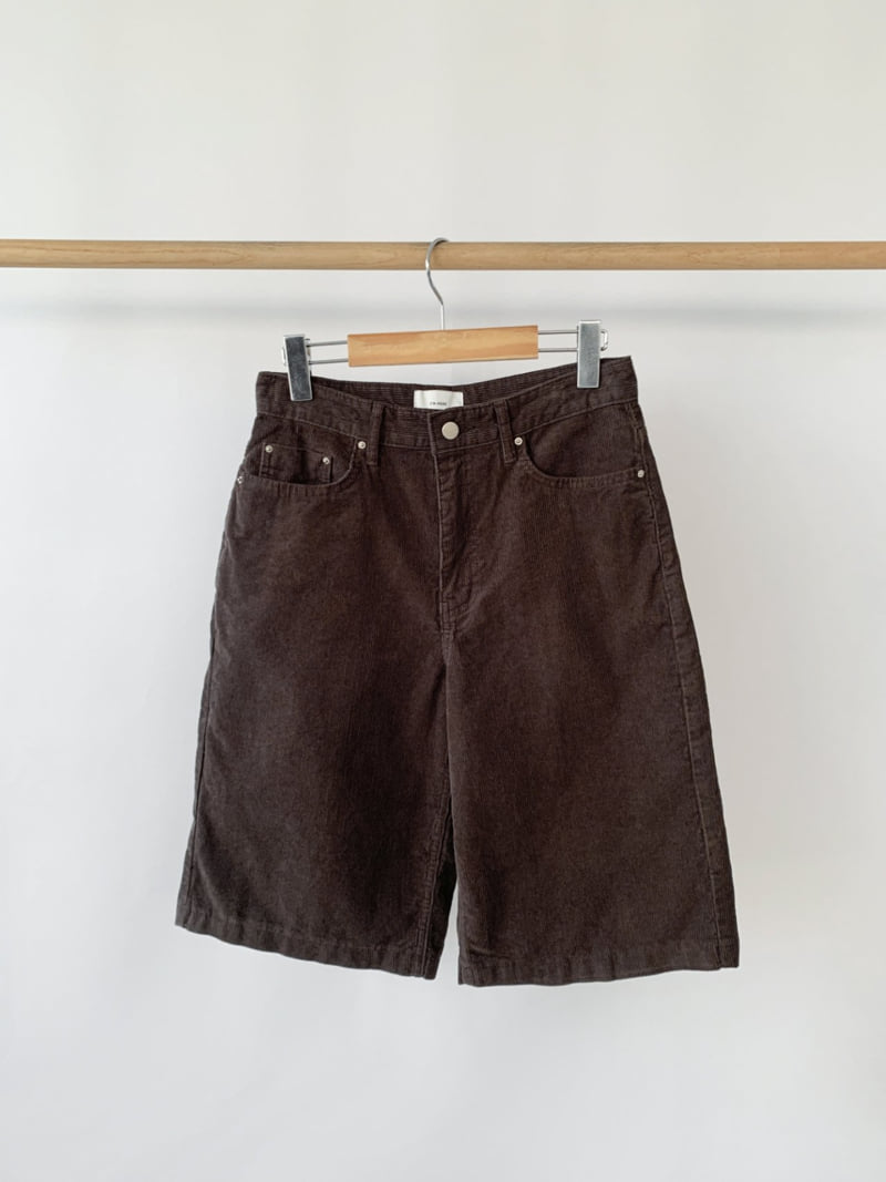 I'm here - Korean Women Fashion - #pursuepretty - Corduroy Bermuda Pants - 12