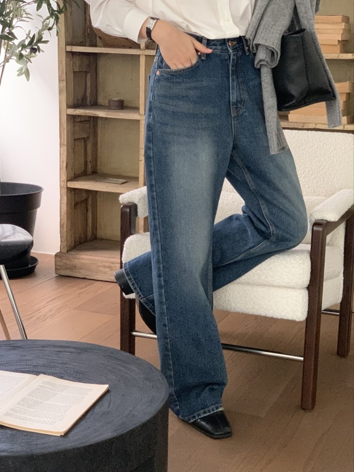 I'm here - Korean Women Fashion - #restrostyle - Dark Blue Cat Brush Vintage Denim Pants - 8