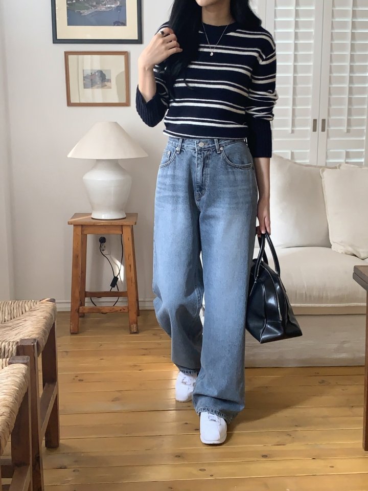 I'm here - Korean Women Fashion - #pursuepretty - Grayish Wide Straight Denim Pants - 4
