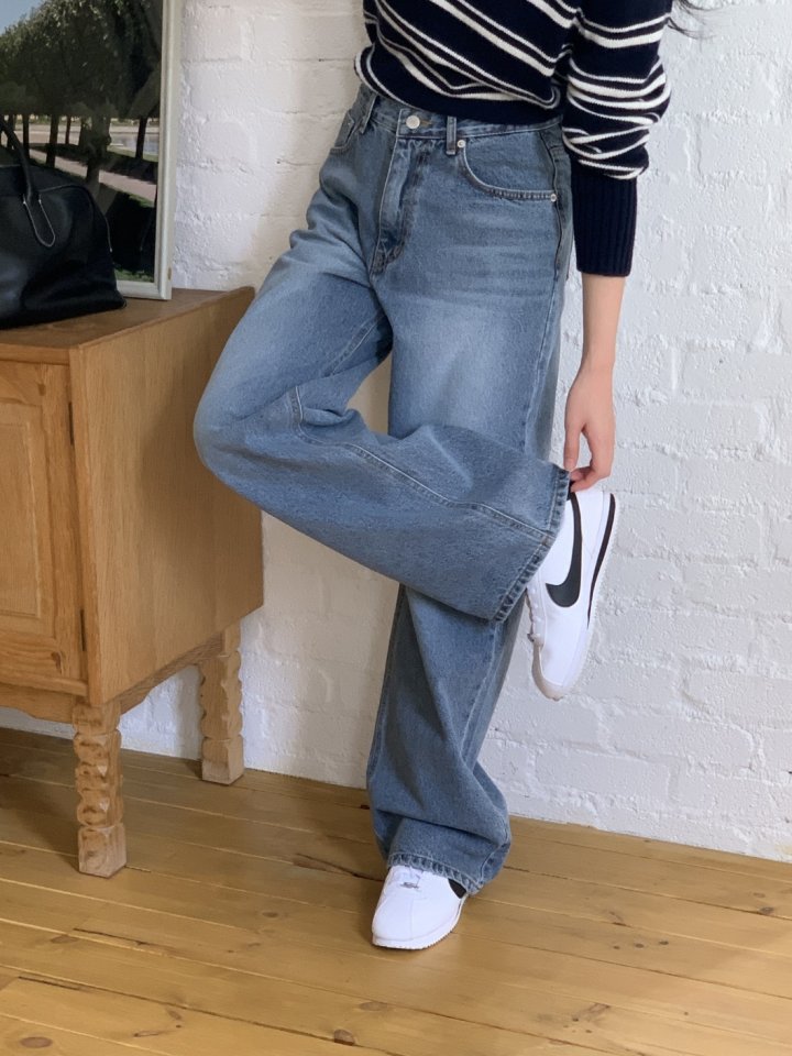 I'm here - Korean Women Fashion - #womensfashion - Grayish Wide Straight Denim Pants - 10