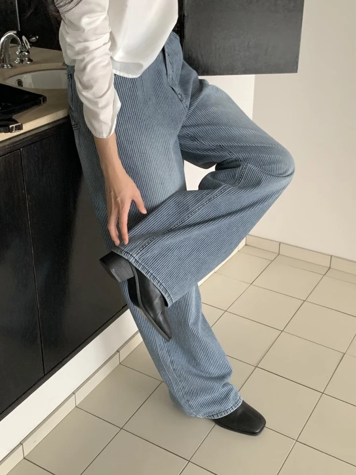 I'm here - Korean Women Fashion - #womensfashion - Wide Stripe Denim Pants - 7