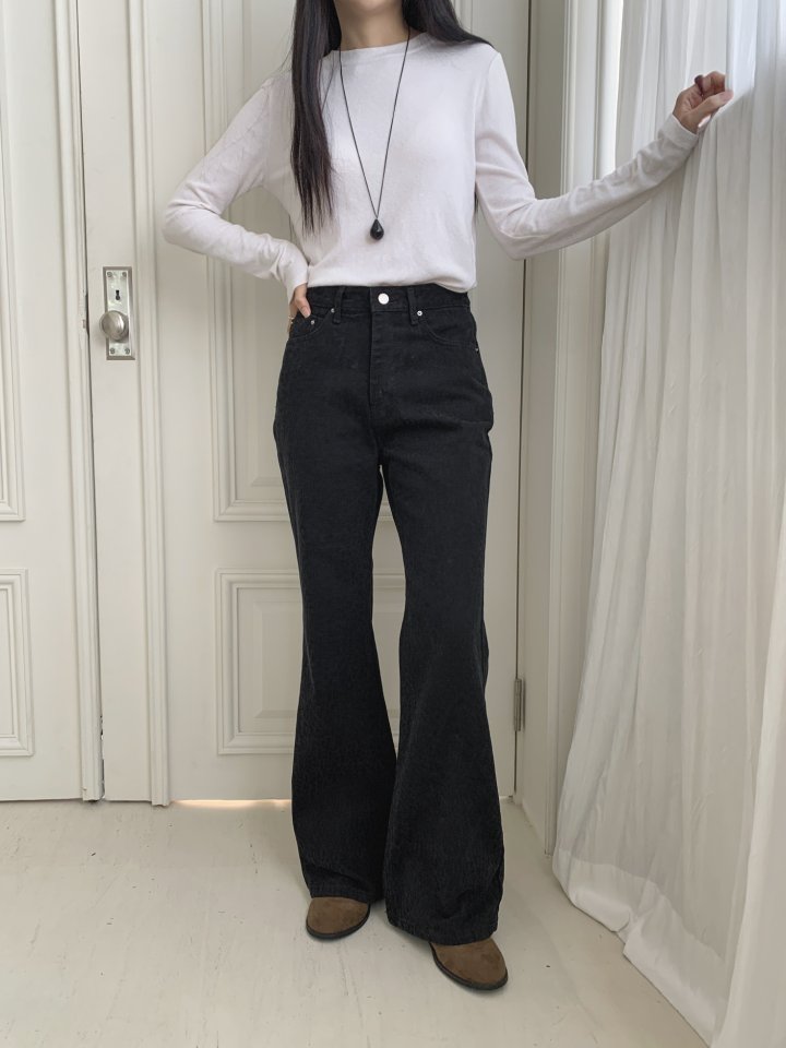 I'm here - Korean Women Fashion - #womensfashion - Leopard Bootcut Denim Pants - 8