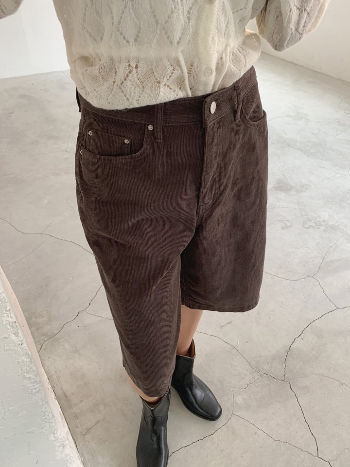I'm here - Korean Women Fashion - #womensfashion - Corduroy Bermuda Pants - 9