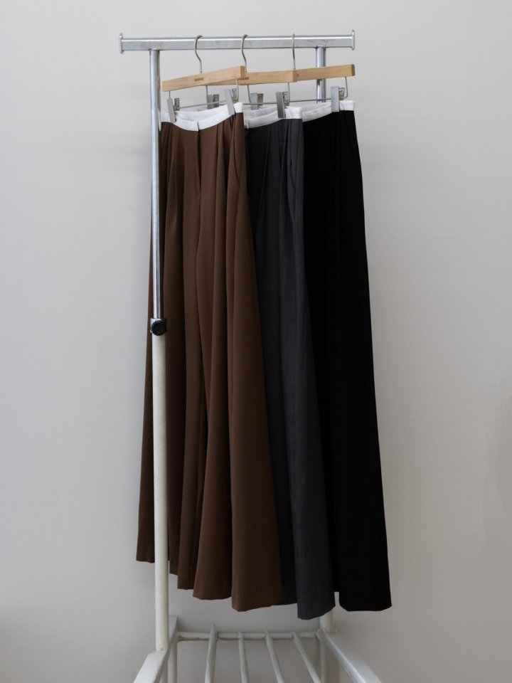 Inssense - Korean Women Fashion - #momslook - Slim Waist Wool Pleated Wide Trousers - 10
