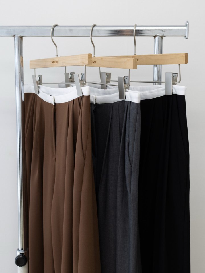 Inssense - Korean Women Fashion - #momslook - Slim Waist Wool Pleated Wide Trousers - 9