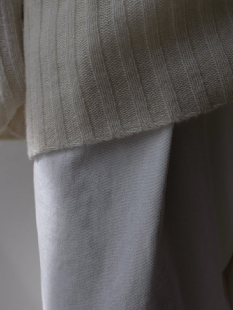 Inssense - Korean Women Fashion - #momslook - Oversized Merino Wool V-neck Knit - 8