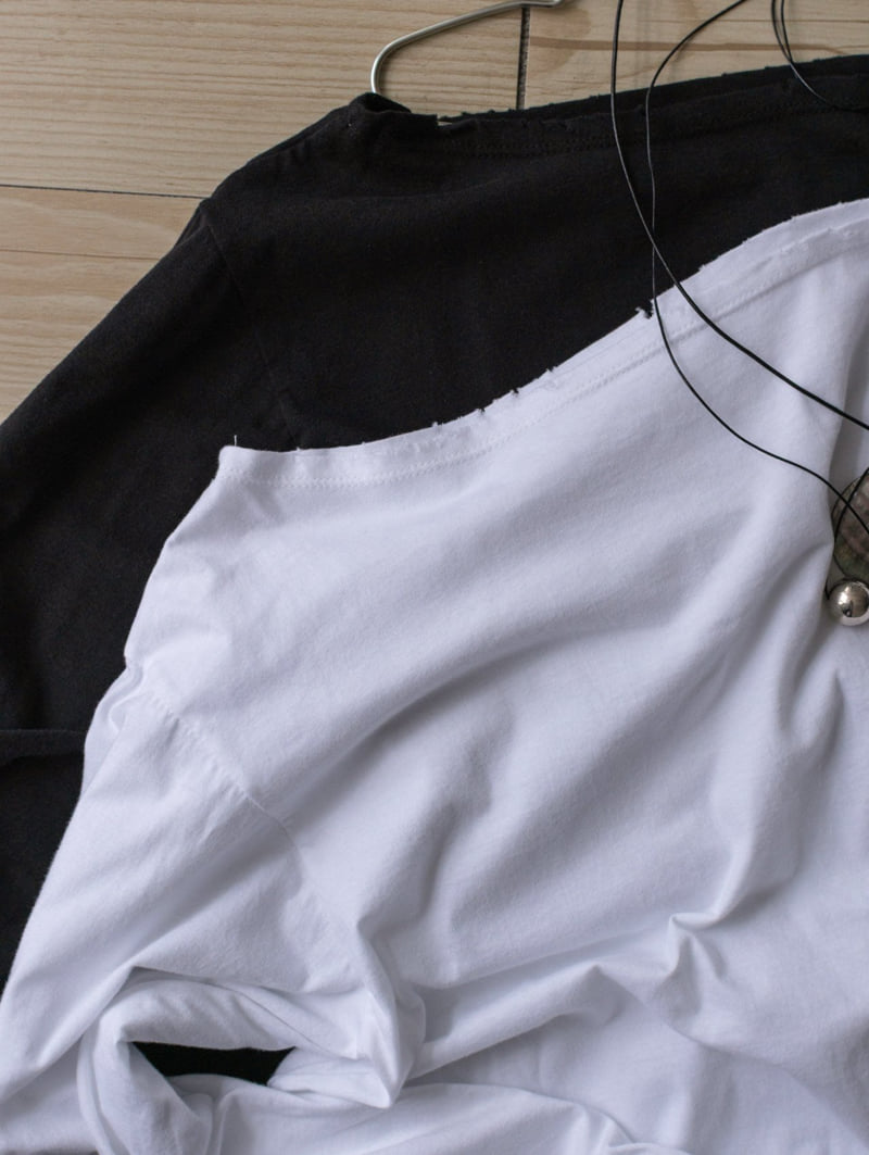 Inssense - Korean Women Fashion - #momslook - Pigment Damaged Off-shoulder Tee - 8