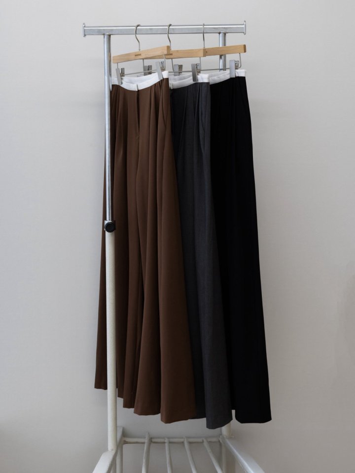 Inssense - Korean Women Fashion - #womensfashion - Slim Waist Wool Pleated Wide Trousers - 10