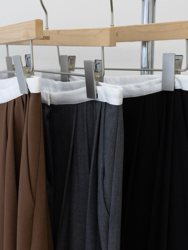 Inssense - Korean Women Fashion - #womensfashion - Slim Waist Wool Pleated Wide Trousers - 8