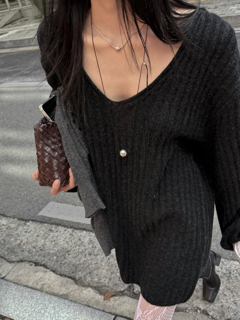 Inssense - Korean Women Fashion - #womensfashion - Oversized Merino Wool V-neck Knit - 5