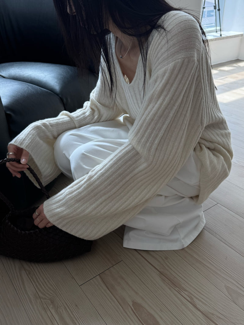 Inssense - Korean Women Fashion - #womensfashion - Oversized Merino Wool V-neck Knit - 9