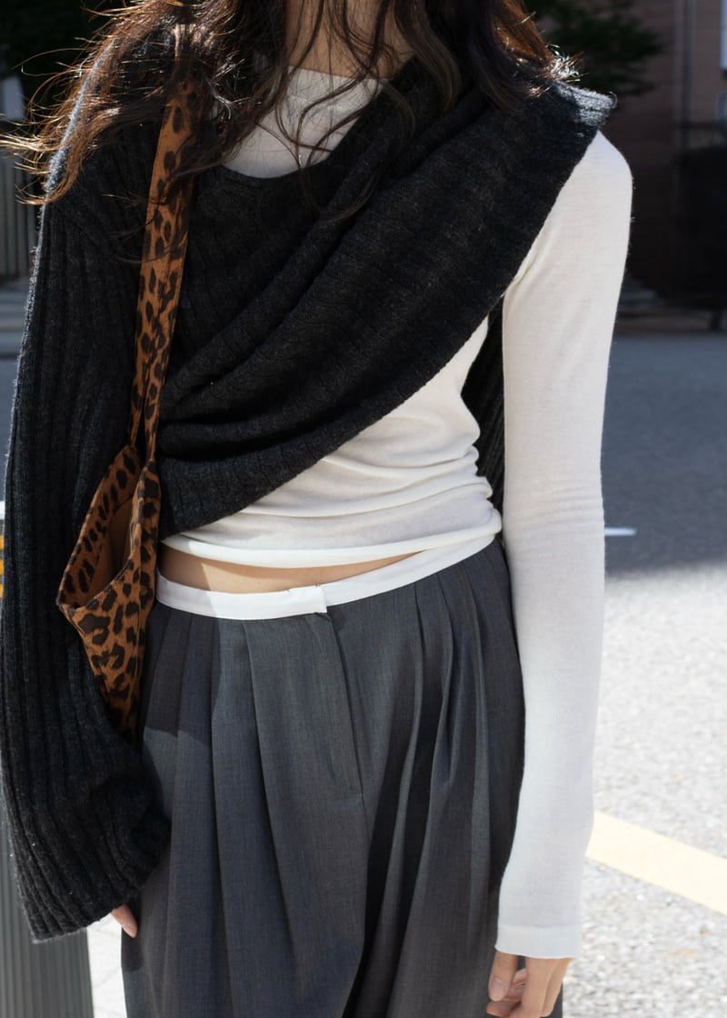 Inssense - Korean Women Fashion - #womensfashion - Raw Edge Wool Slim Long Sleeve Tee - 6