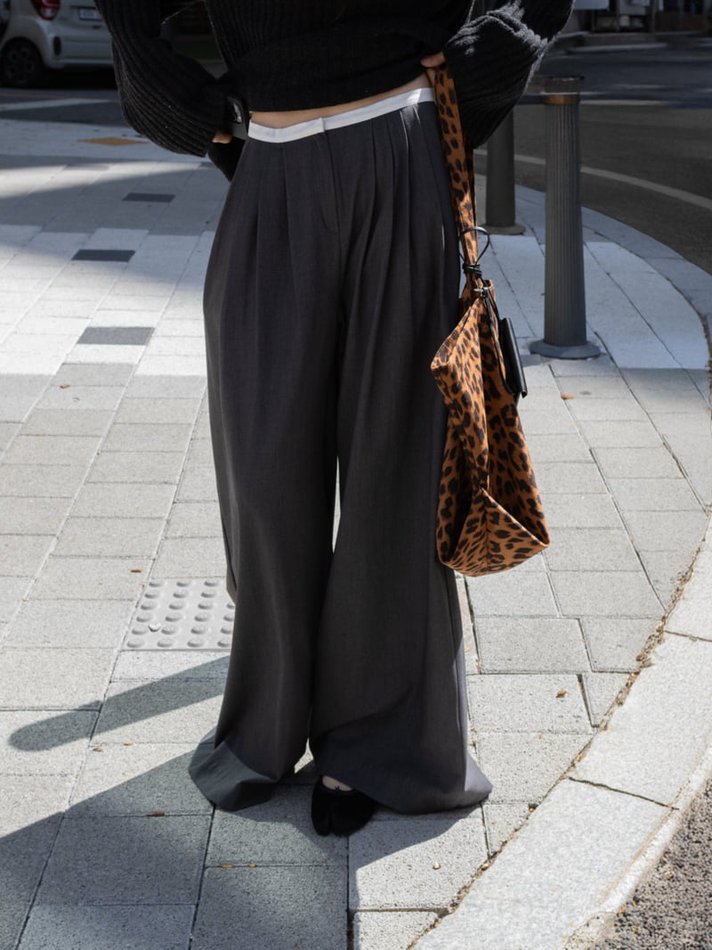 Inssense - Korean Women Fashion - #womensfashion - Slim Waist Wool Pleated Wide Trousers - 5