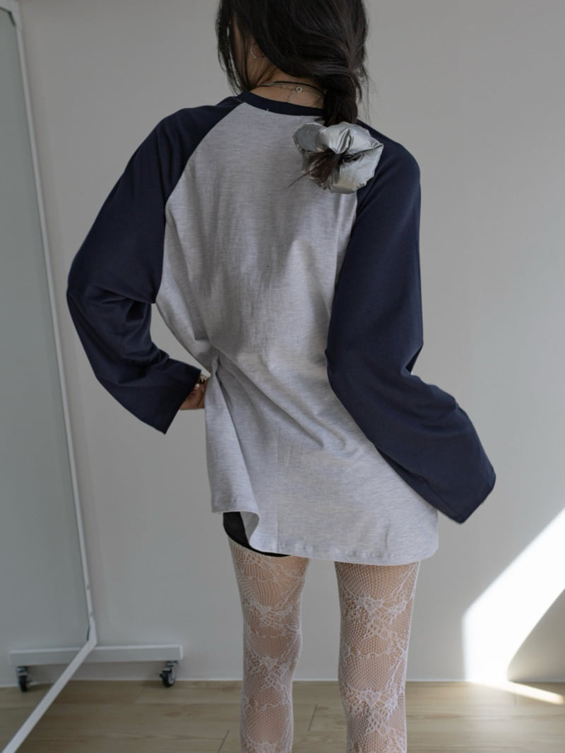 Inssense - Korean Women Fashion - #womensfashion - Oversized Raglan Flocked Lettering Tee - 5