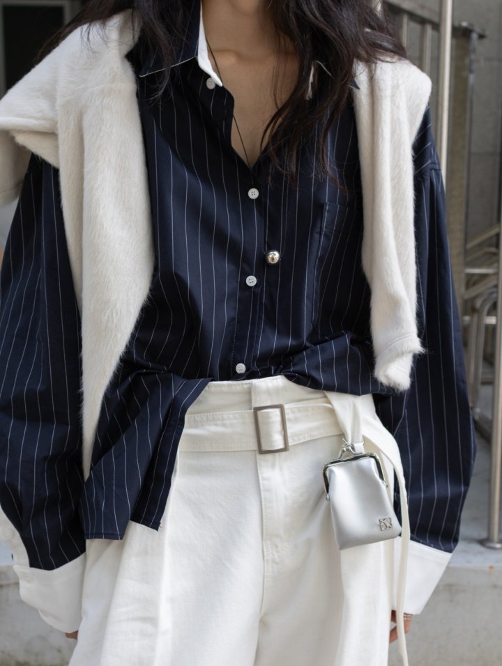 Inssense - Korean Women Fashion - #womensfashion - Oversized White Contrast Striped Shirt - 6