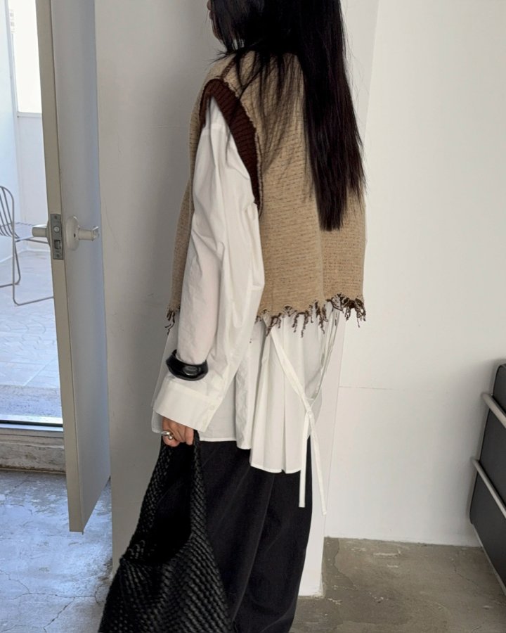 Jade Market - Korean Women Fashion - #momslook - Damage Knit Double Sided Vest - 10