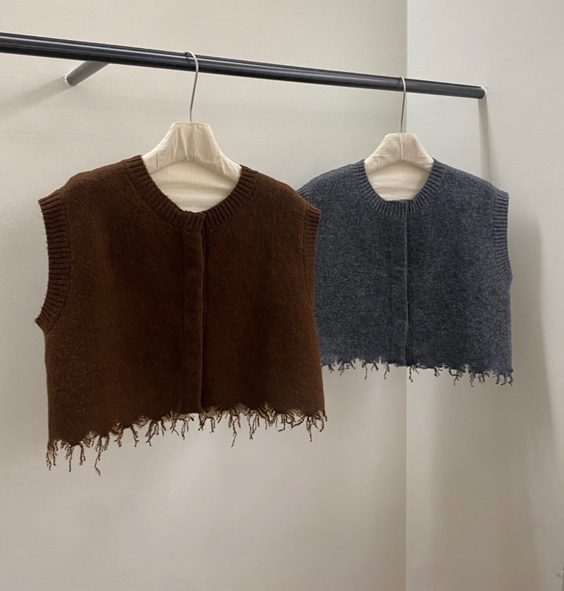 Jade Market - Korean Women Fashion - #momslook - Damage Knit Double Sided Vest - 12
