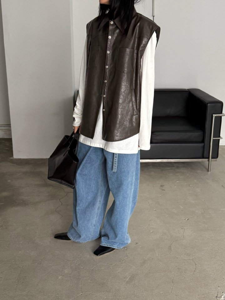 Jade Market - Korean Women Fashion - #pursuepretty - Riva Pocket Vest
