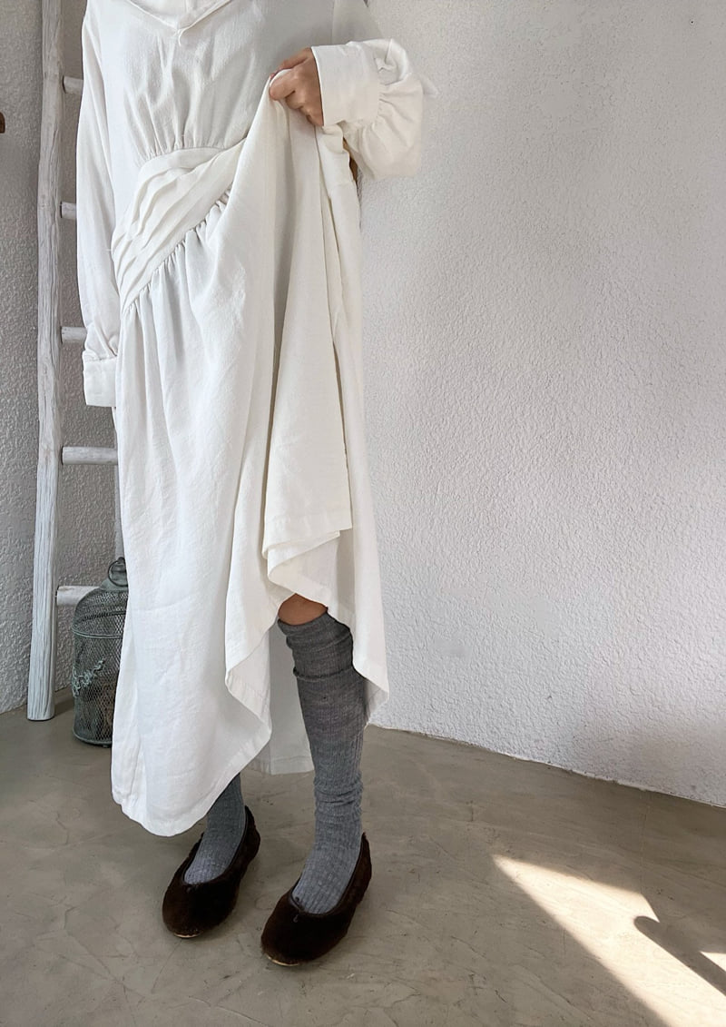 Lagrass - Korean Women Fashion - #momslook - Ribbed Knee Socks - 2