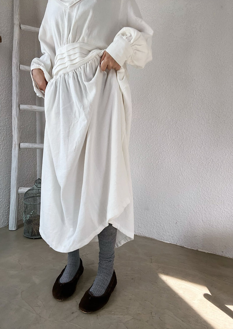 Lagrass - Korean Women Fashion - #restrostyle - Ribbed Knee Socks - 8