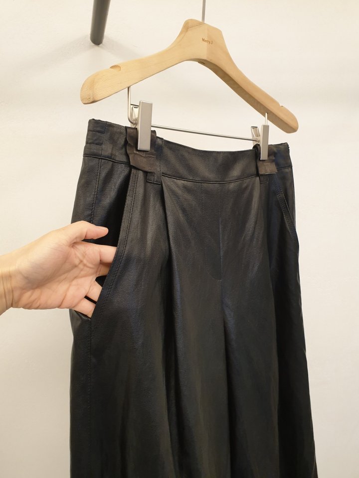 Merry J - Korean Women Fashion - #momslook - Ankle Midi Leather Pants - 5