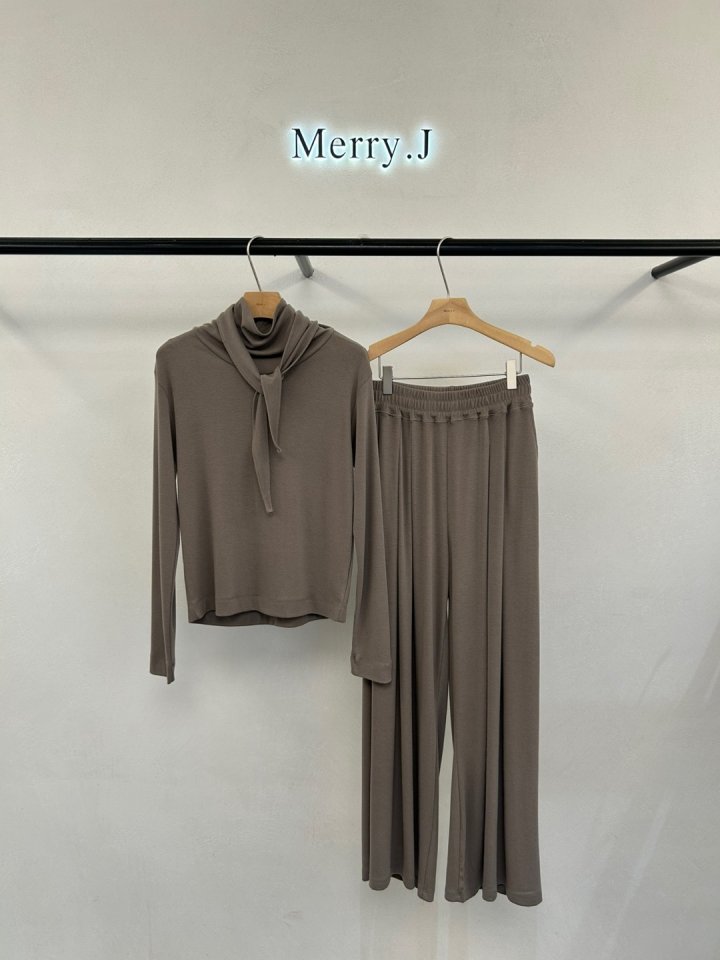 Merry J - Korean Women Fashion - #momslook - Ruang Two-tuck Pants - 2