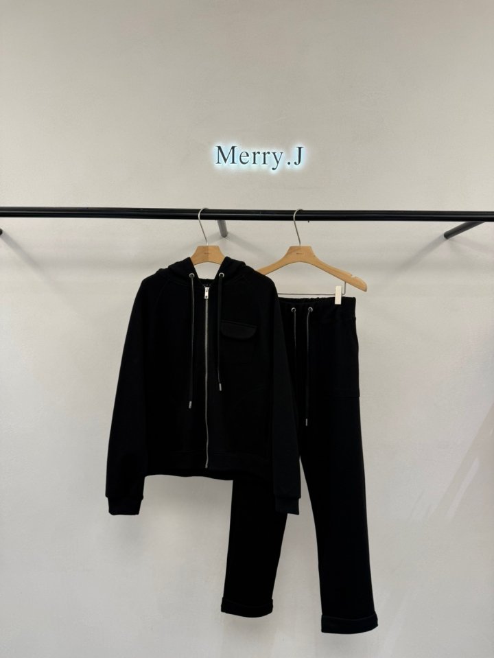 Merry J - Korean Women Fashion - #momslook - Cuchi Pocket Zip-up Bottom Set - 3