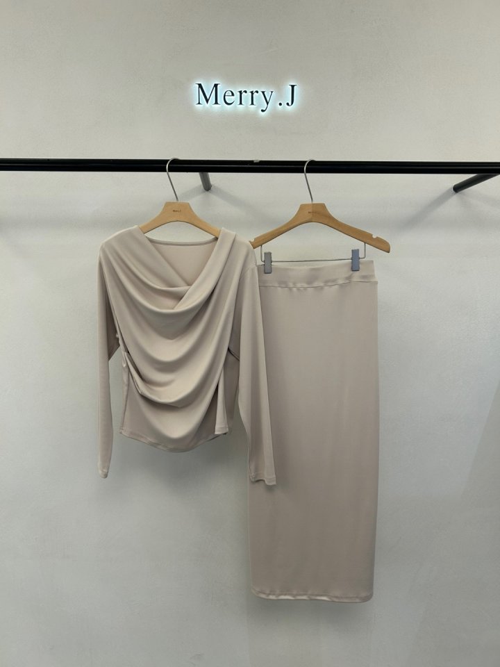 Merry J - Korean Women Fashion - #momslook - Boil Drape Tee