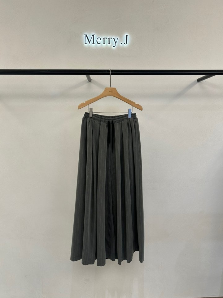 Merry J - Korean Women Fashion - #momslook - Matheo Flare Pants