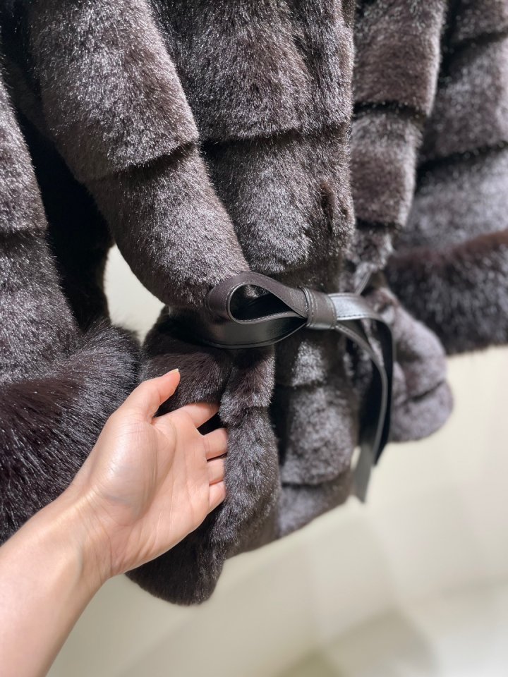 Merry J - Korean Women Fashion - #romanticstyle - Midi Fox Jacket - 8