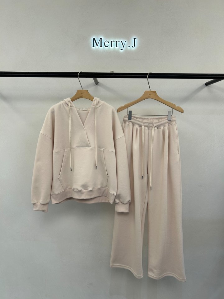 Merry J - Korean Women Fashion - #womensfashion - Lolo Tuck Pants