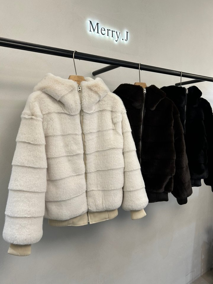 Merry J - Korean Women Fashion - #womensfashion - Err Hood Blouson - 2