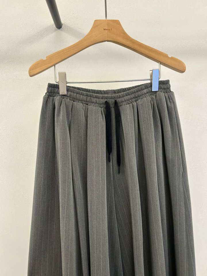 Merry J - Korean Women Fashion - #womensfashion - Matheo Flare Pants - 6