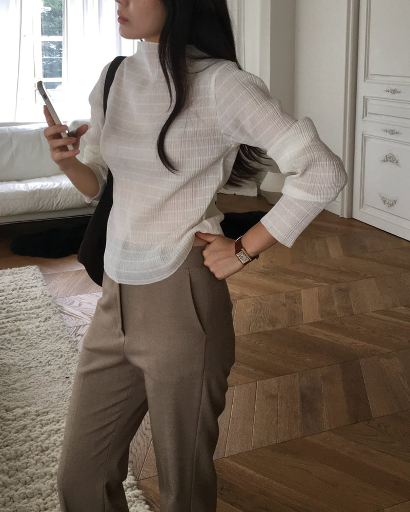 Moani - Korean Women Fashion - #momslook - Pleasts Mok-neck Blouse - 12