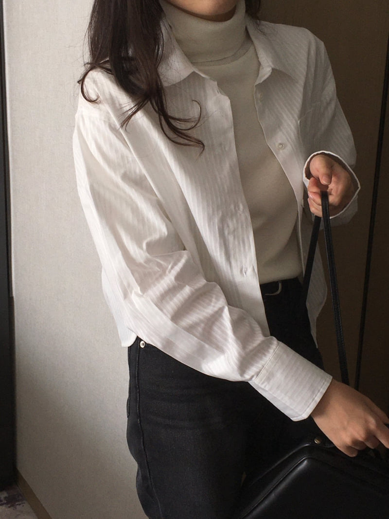 Moani - Korean Women Fashion - #momslook - French Striped Crop Shirt - 2