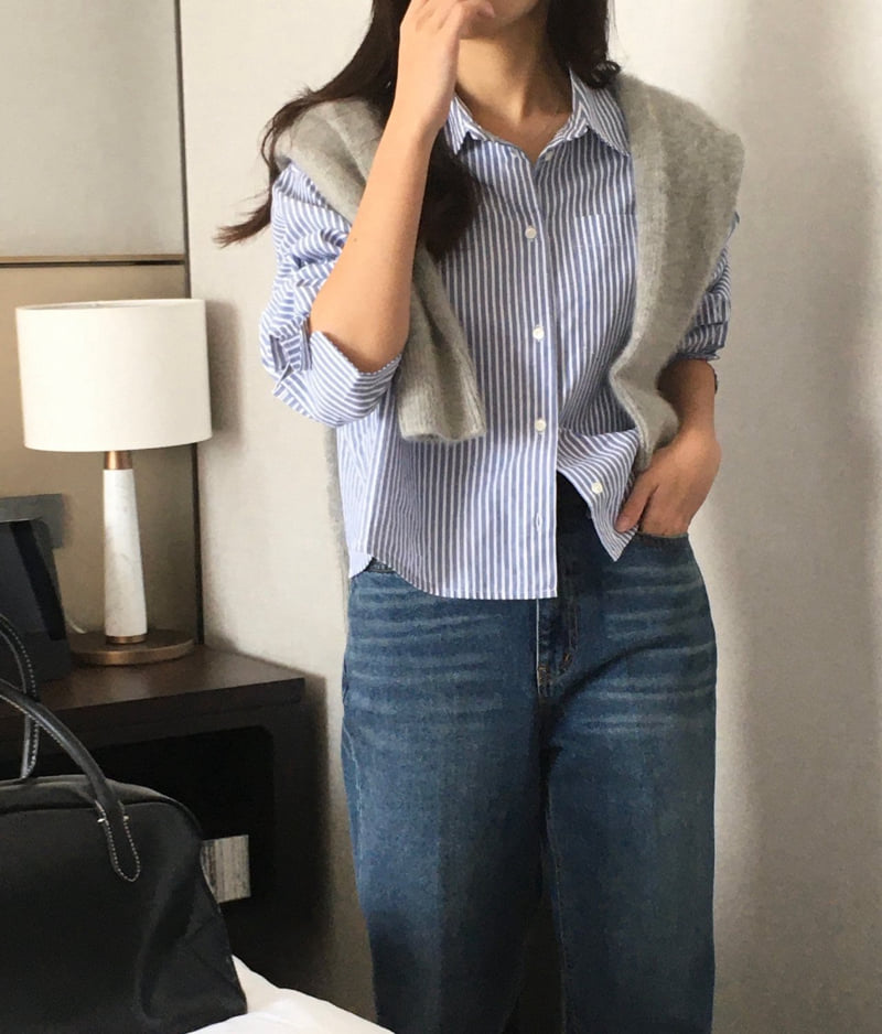 Moani - Korean Women Fashion - #momslook - French Striped Crop Shirt - 8