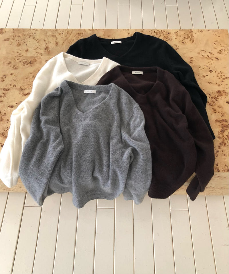 Moani - Korean Women Fashion - #momslook - Wool Cashmere V-neck Robe Knit - 3
