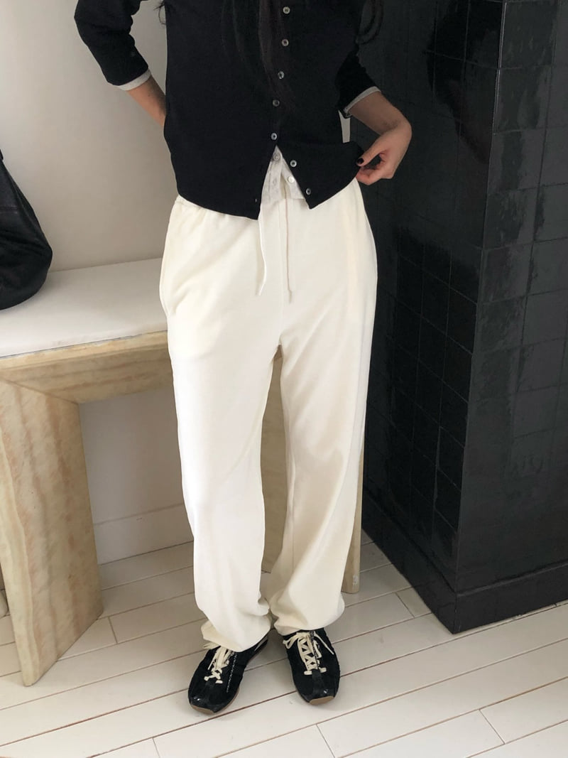 Moani - Korean Women Fashion - #momslook - Velvet Wide Jogger Pants - 10