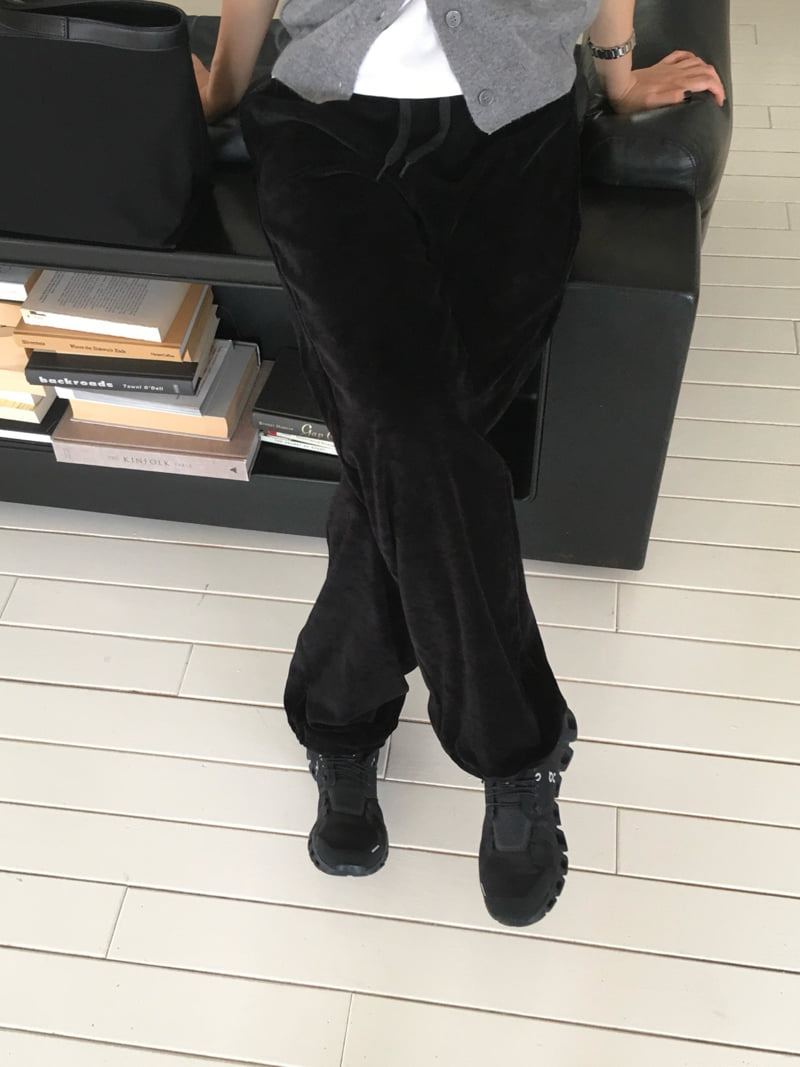 Moani - Korean Women Fashion - #momslook - Velvet Wide Jogger Pants - 6
