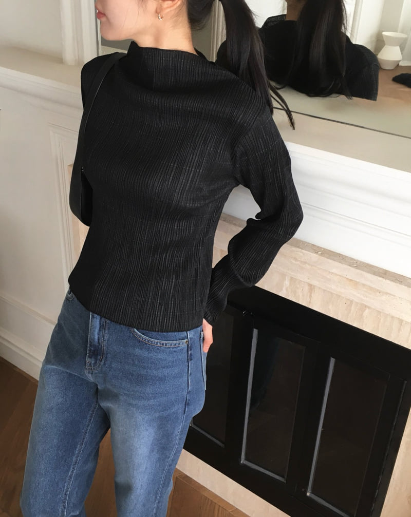 Moani - Korean Women Fashion - #womensfashion - Pleasts Mok-neck Blouse