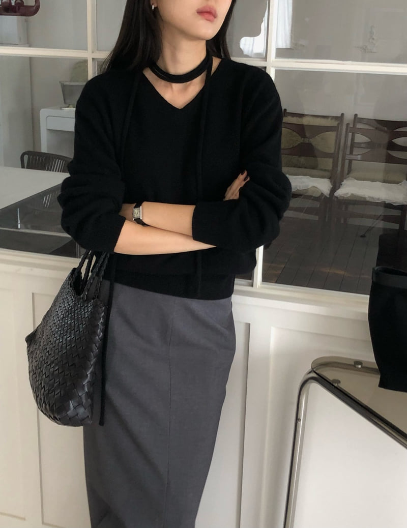 Moani - Korean Women Fashion - #womensfashion - Wool Cashmere V-neck Robe Knit - 3