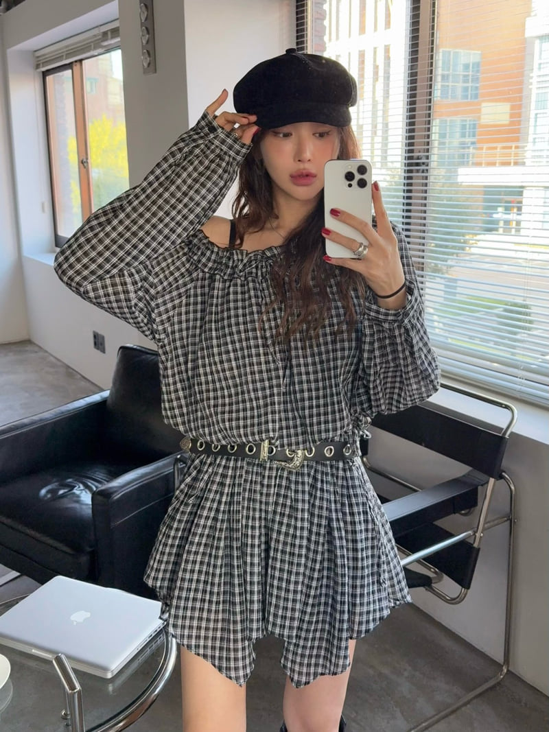 Moran Women - Korean Women Fashion - #restrostyle - Becoming Check One-piece - 11